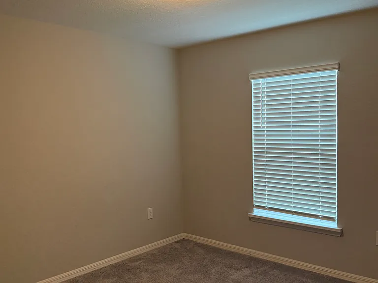 6392 Gardner Dr — Photo 8