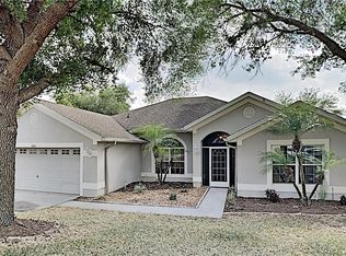 681 Winding Lake Dr, Clermont, FL 34711