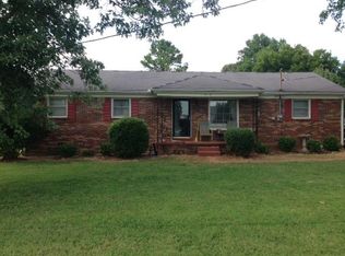 410 Lyncrest Dr, Unionville, TN 37180