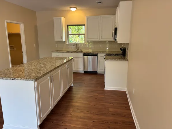 6101 General Samuels Rd #A2, Jacksonville, AR 72076