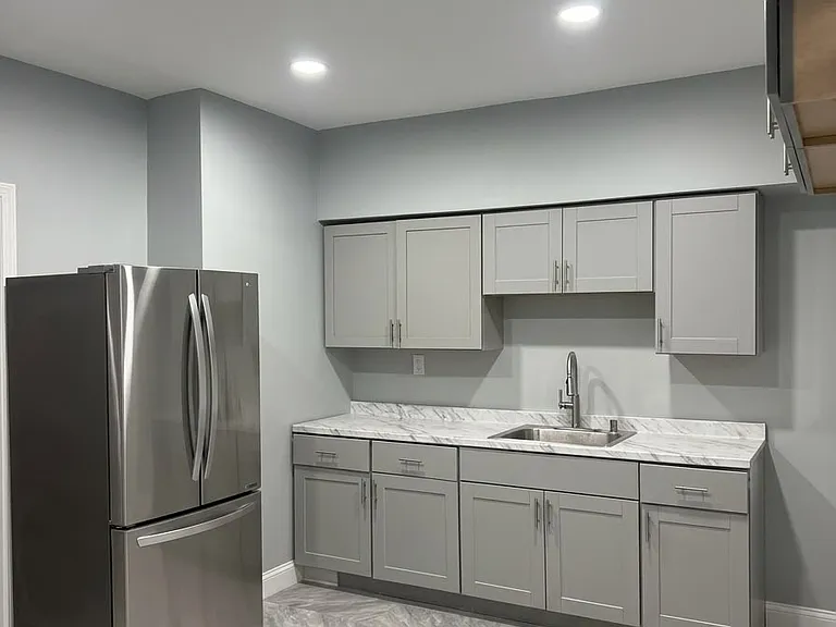 542 Ringwood Ave #A — Photo 2