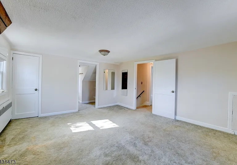 72 Colonial Dr — Photo 26