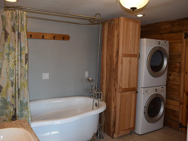 11470 Boyce Rd — Photo 11