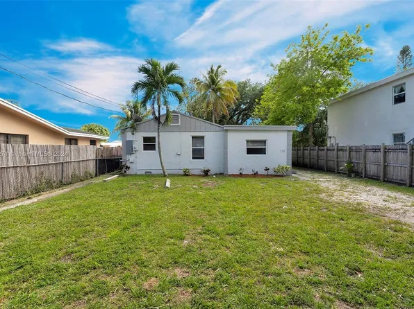 776 NW 81st St, Miami, FL 33150