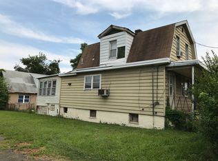 34 Erin Ave, Hopelawn, NJ 08861