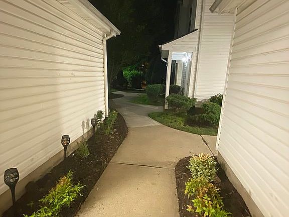 4th image of 720 Stony Brook Way