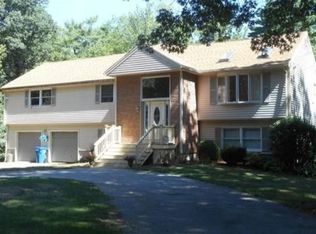 44 Connolly Rd, Billerica, MA 01821