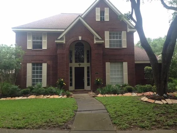 3419 Watersedge Dr, Sugar Land, TX 77478