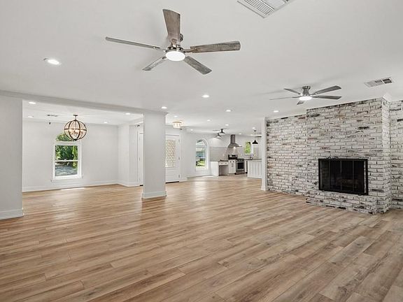 5th image of 138 Clausen Rd