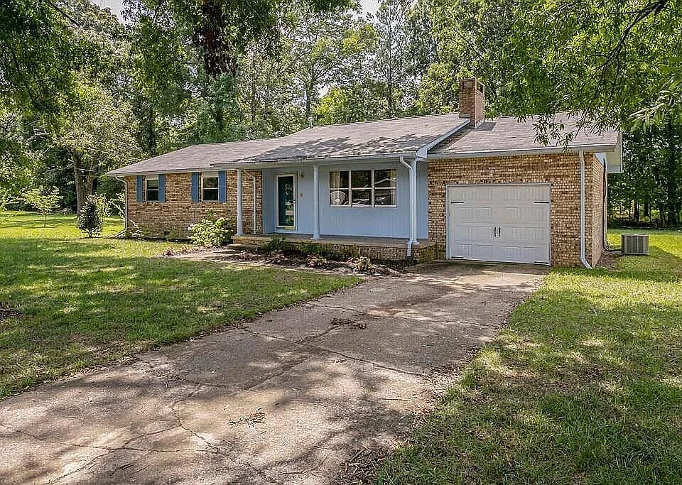 1st image of 8221 Oxford Dr