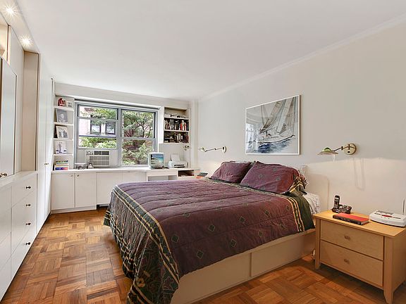 4th image of 55 E 87th St APT 4G
