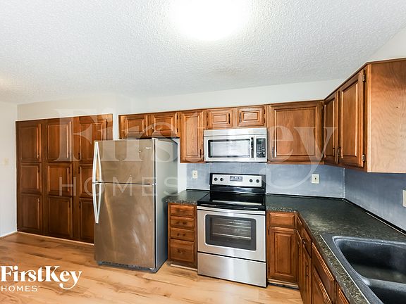 4th image of 2605 Trailridge Dr