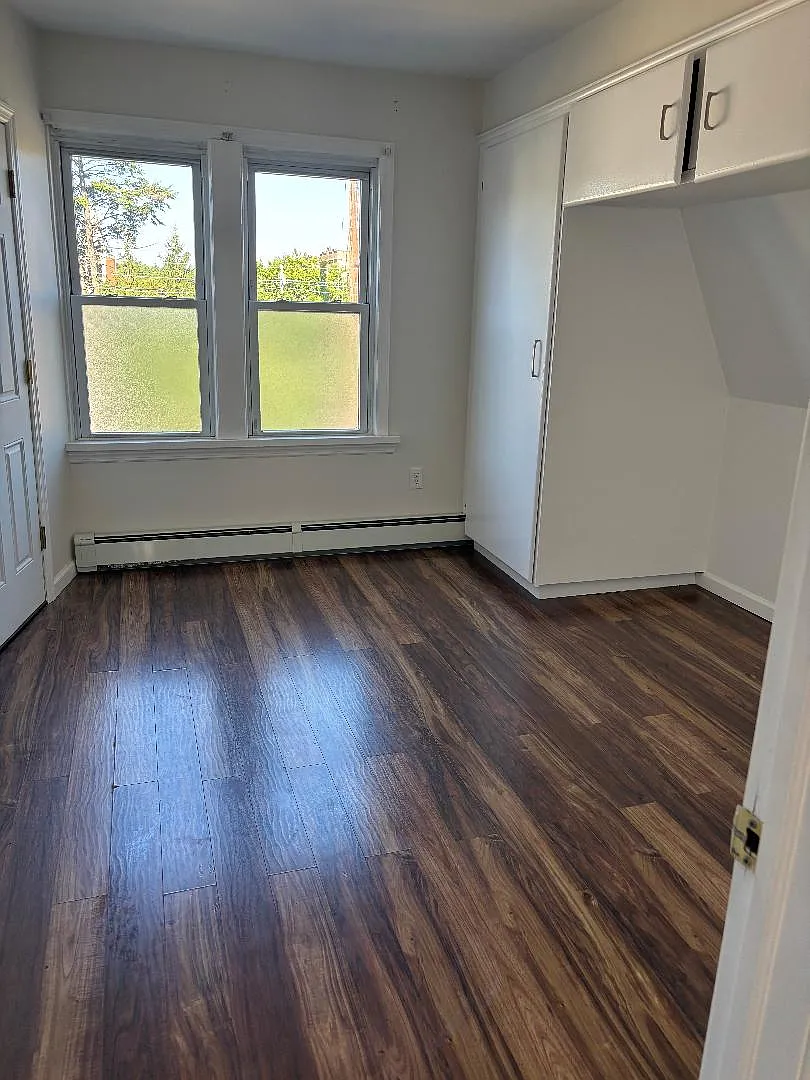 1 bed, $1,800 — Photo 2