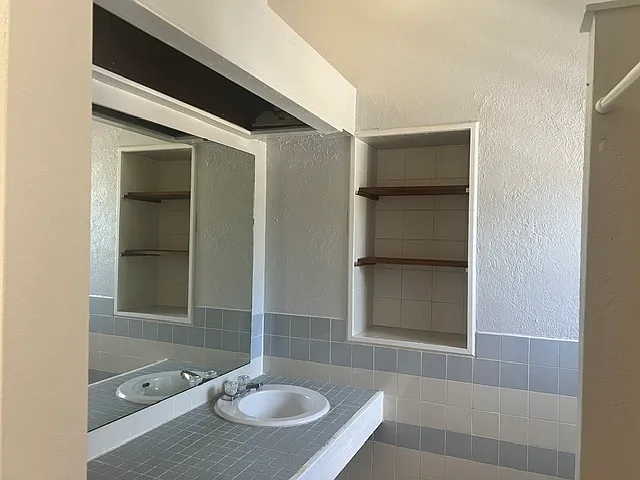 1042 S New York Ave #1/2 — Photo 9