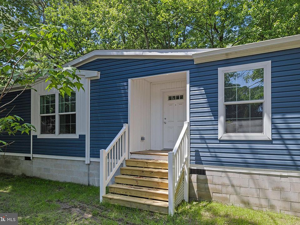 1st image of 37645 Juniper St