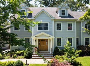 21 Neshobe Rd, Newton, MA 02468