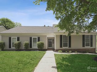 2700 Stowmarket Pl, Charlotte, NC 28216