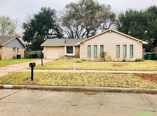 5230 Ridgewest St, Houston, TX 77053