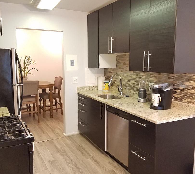 1st image of 880 College Pkwy #30