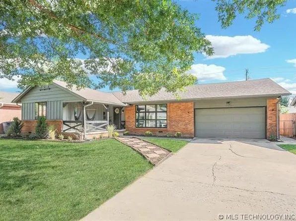 6766 E 26th Pl, Tulsa, OK 74129