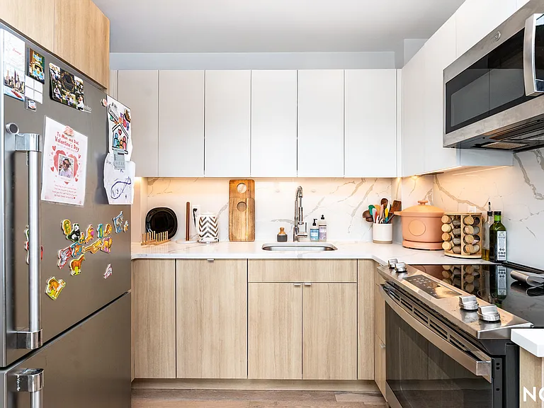 1173 Rogers Ave #PH1 — Photo 10