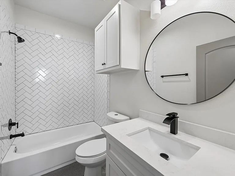 2749 Redrock St #B — Photo 20