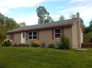 34 Barber Ln, Hartland, VT 05048