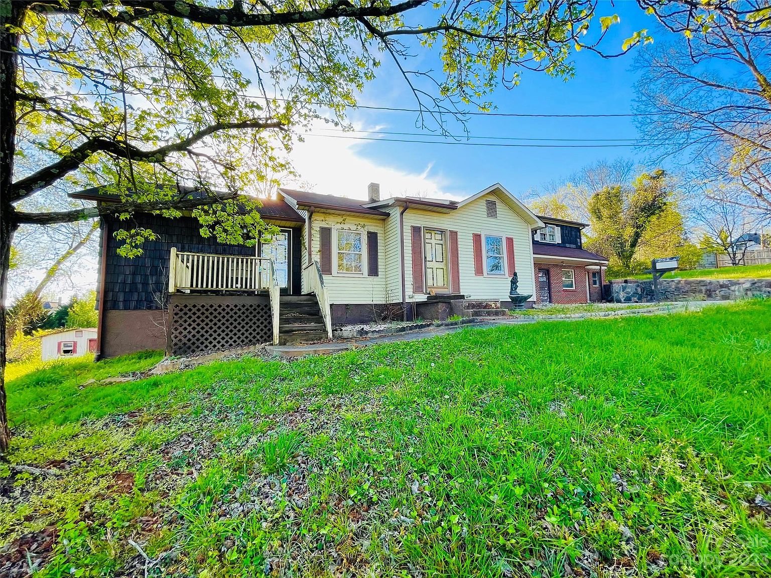 121 Wiles St, Elkin, NC 28621 MLS 4018693 Zillow