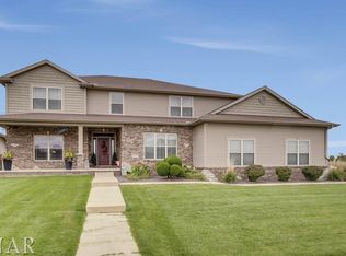 1815 Loblolly Dr, Normal, IL 61761