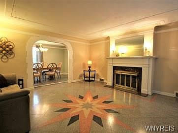 5th image of 50 Harriet Ave