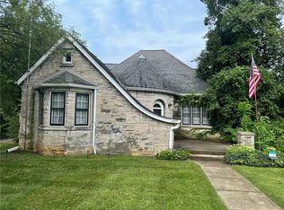 1802 Pennsylvania St, Columbus, IN 47201