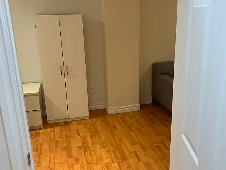 356 Brownridge Dr — Photo 2