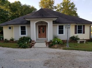 3454 Beard Rd, Loogootee, IN 47553