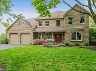 6 Sawmill Ln, Newtown, PA 18940