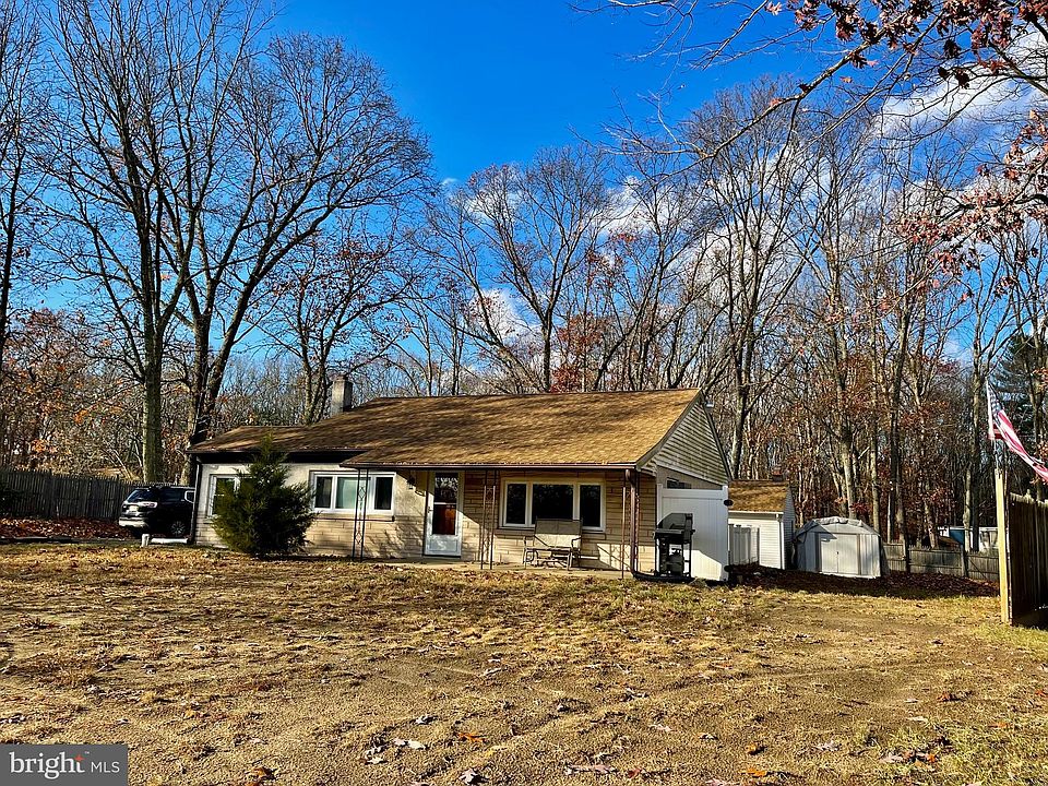 1st image of 230 Lakewood Rd