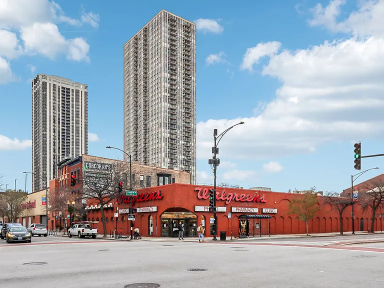 The Oliver on LaSalle — Photo 110