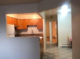 1074 White Plains Rd, Bronx, NY 10472