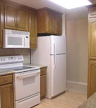 2nd image of 1730 Halford Ave