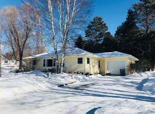 378 Hillandale Ave, Rhinelander, WI 54501