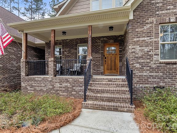 5th image of 7261 Bay Ridge Dr