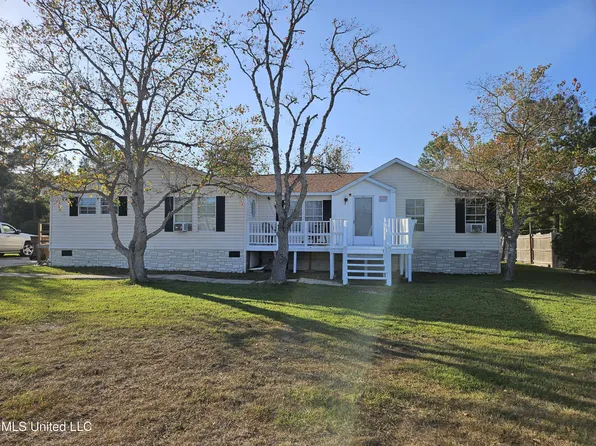 19255 N Shaw Rd, Saucier, MS 39574