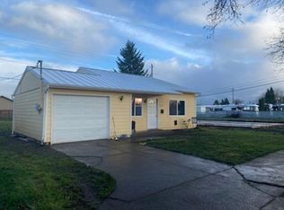 732 Elm St, Junction City, OR 97448