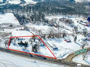 12677 Us Highway 223, Manitou Beach, MI 49253