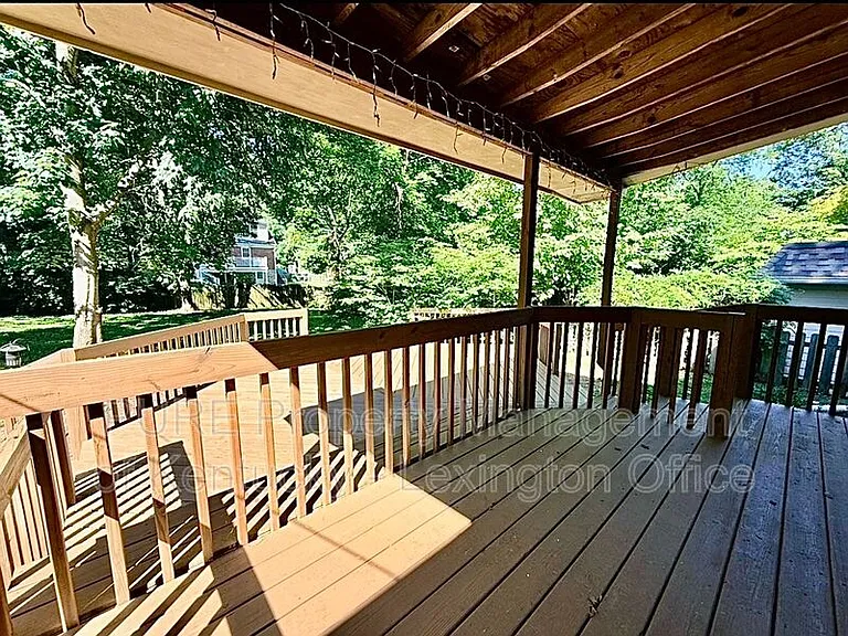 484 Hart Rd — Photo 23