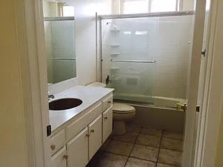 5240 Bloch St — Photo 19