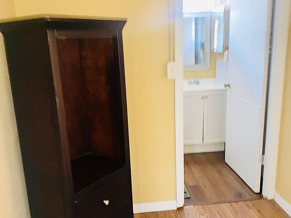 2nd image of 1724 NW Martin Luther King Ave