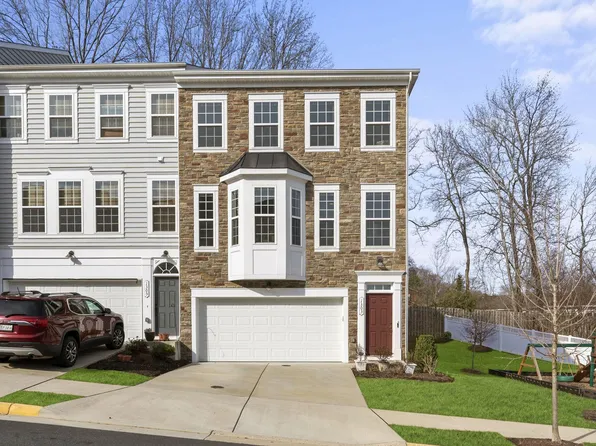 1303 Gilmore St, Fredericksburg, VA 22401
