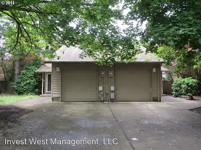 1st image of 520 SE 132nd Ave