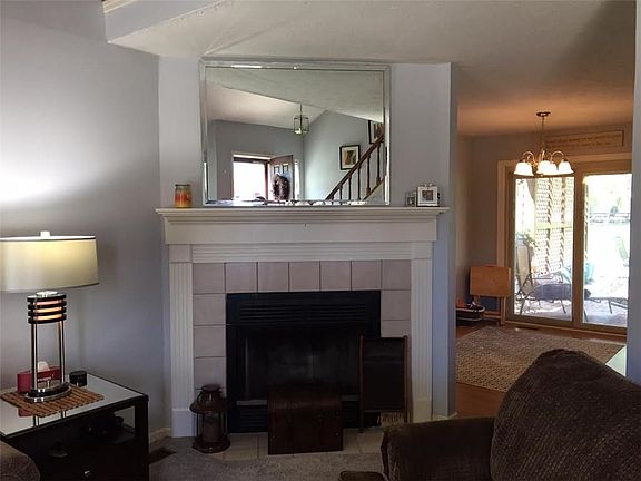 3rd image of 1634 Park Chase Pl