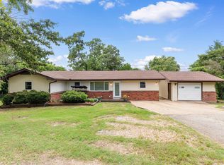 1216 Mark Dr, Mountain Home, AR 72653